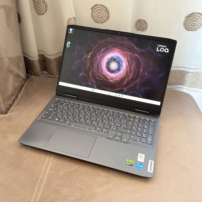 Lenovo LOQ 15 RTX 4060