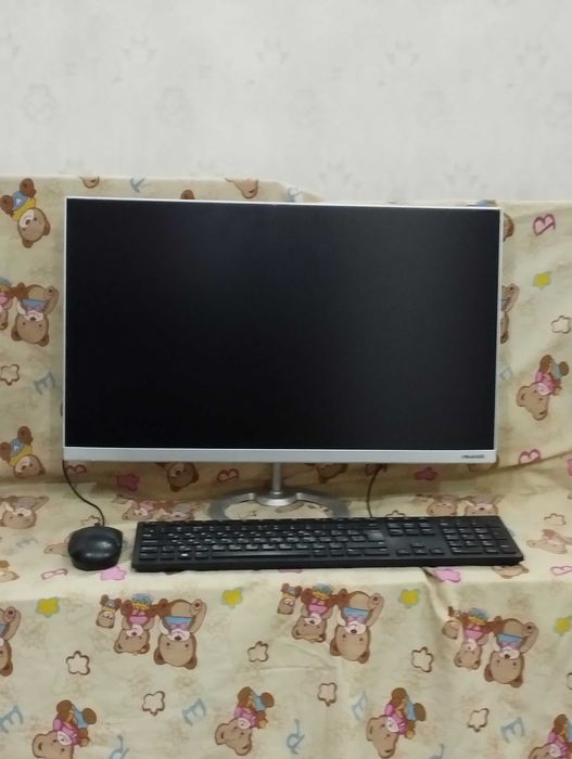 24 IPS МОНОБЛОК кампютер \\ 4 GB \\ HD-320 GB \\ Эк-24IPS (безрамка)