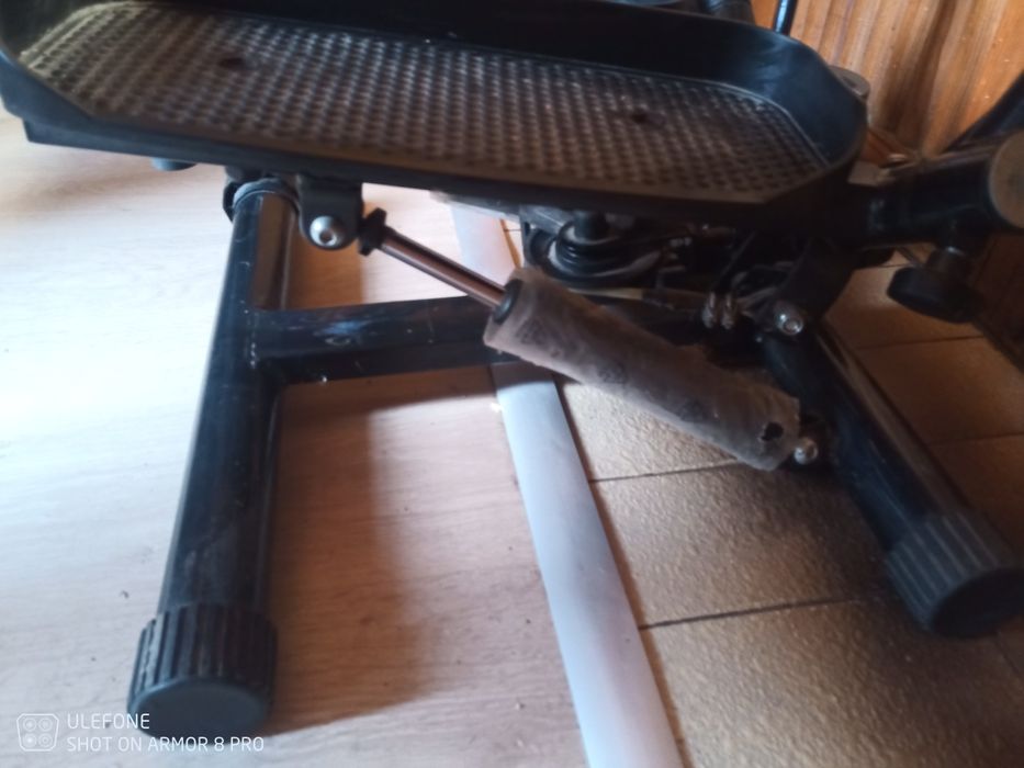 Степер със дръжки