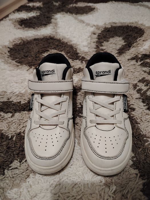 Маратонки за момче adidas nike lcw ccc