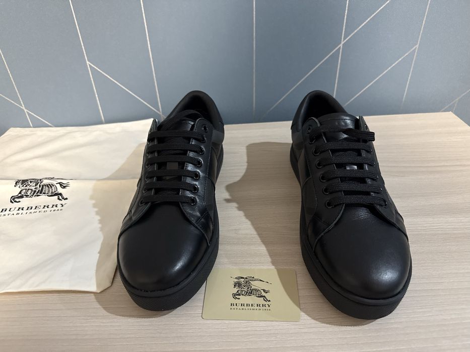 Кроссовки Burberry