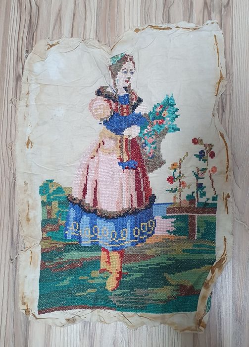 Винтаж. картина крестиком с рамой