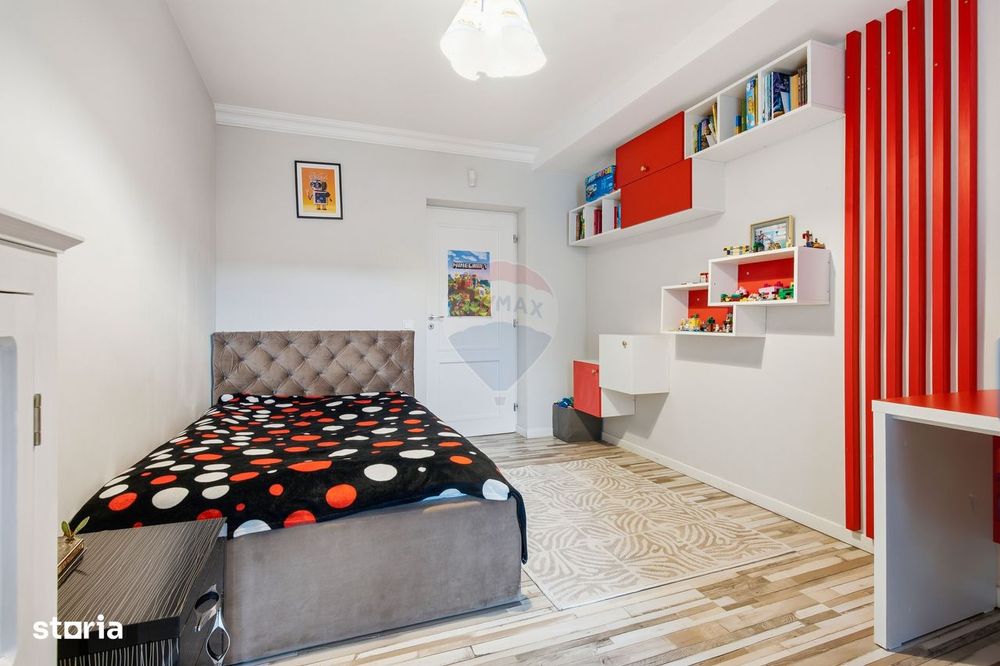 Casă elegantă de vânzare în Hlincea