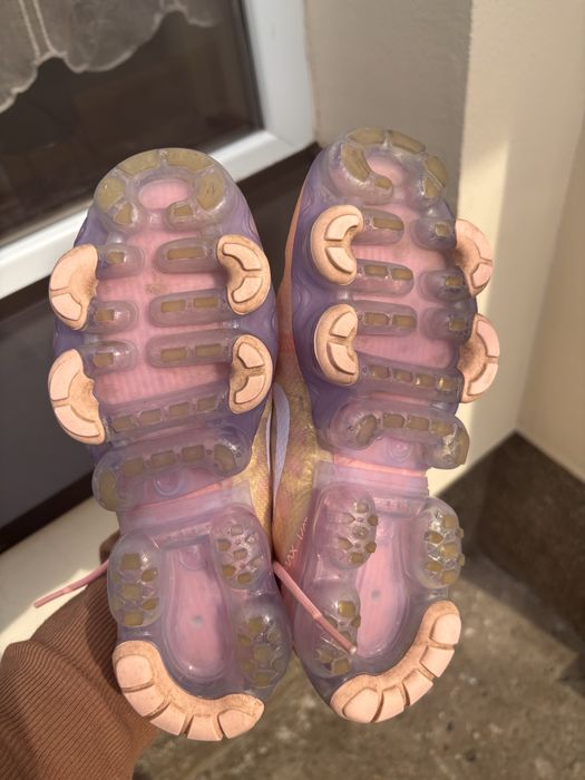 Vand addasi de femei model Vapormax 2019. Marimea 36,5.