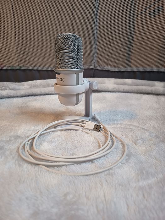 Microfon HyperX   SoloCast