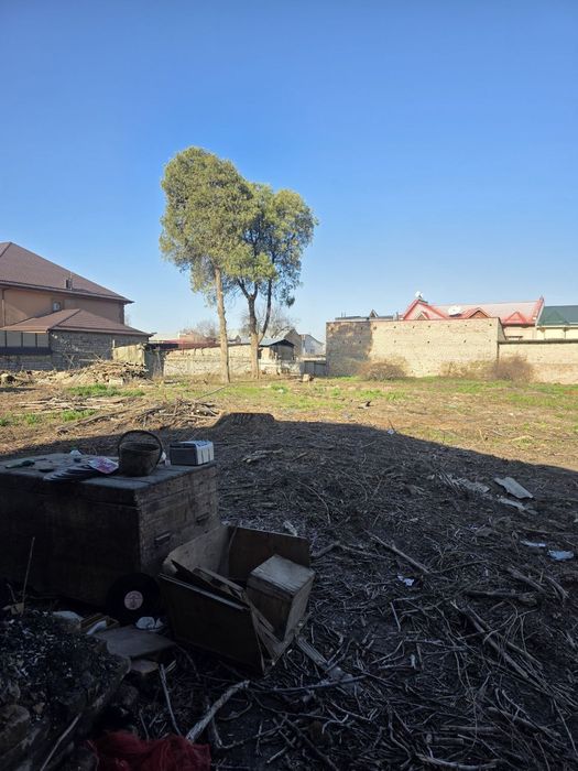 Продаётся земля в элитной махалле 27 соток. Никитина.