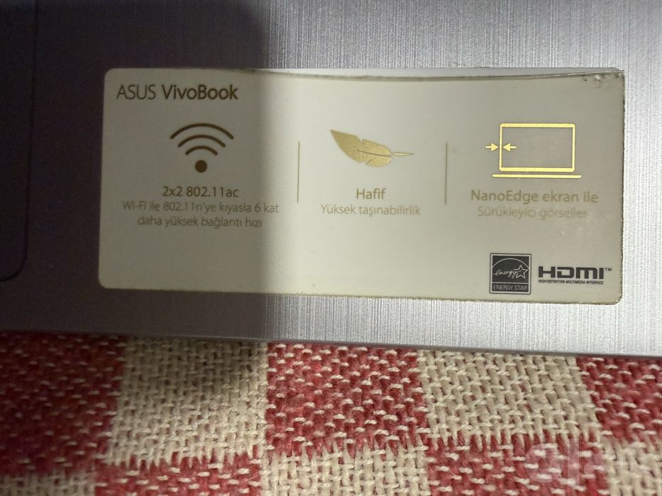Asus Notbook x505 madel