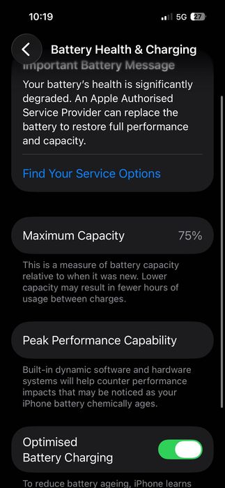 Продавам Apple iPhone 14 pro с включено зарядно. Задният панел е счупен. Върви с кейс