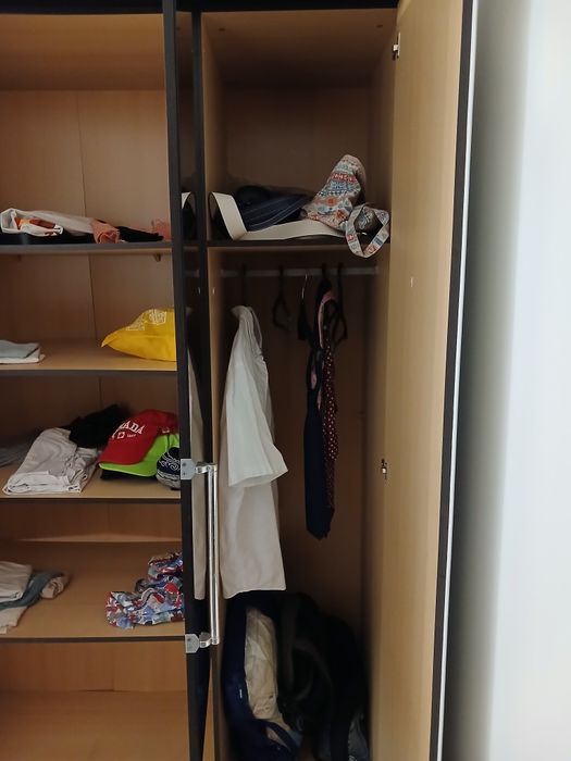 Продам шкаф для одежды