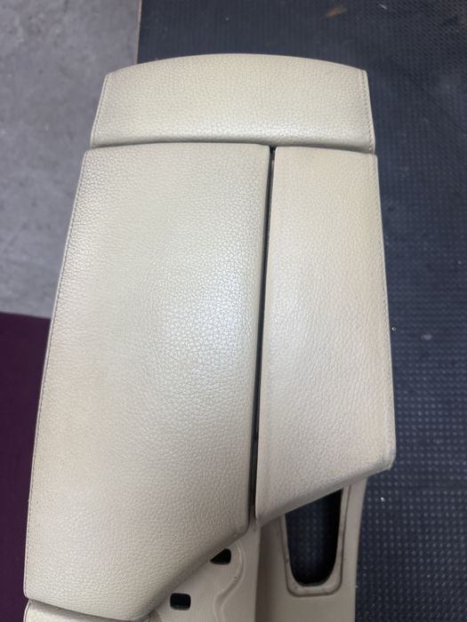 Бежав подлакътник БМВ Е61 Е61 фейс