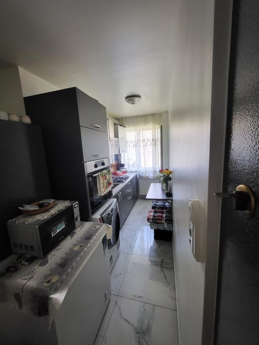 De vânzare apartament 2 camere tip T