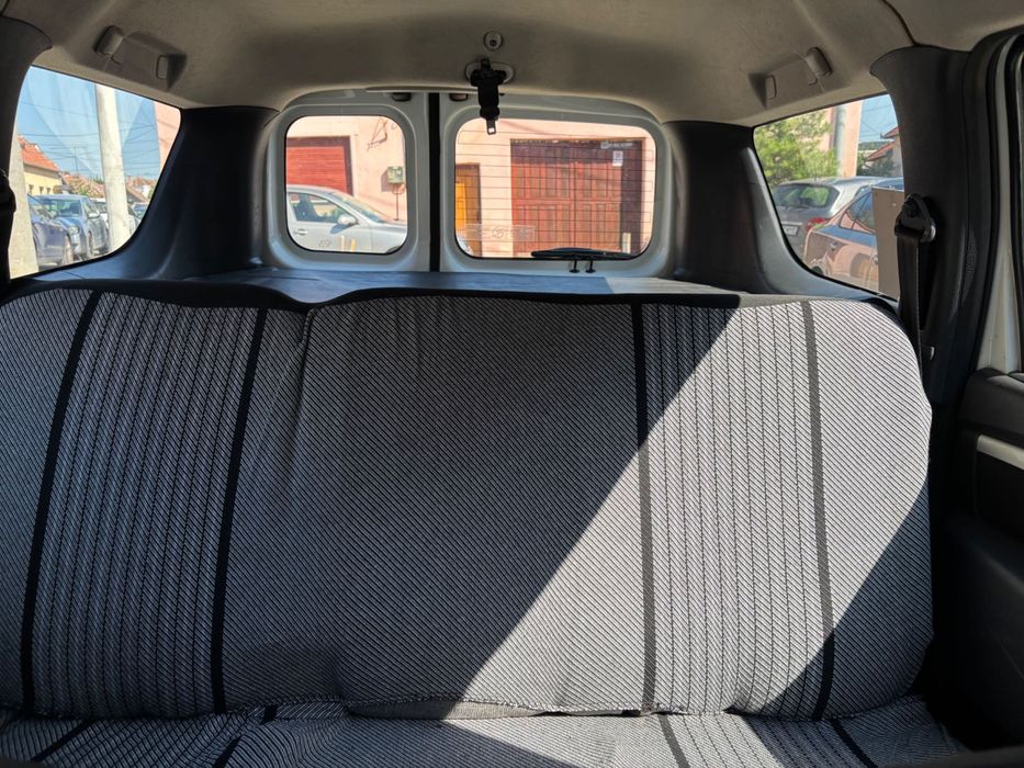 Autoturism Dacia Logan MCV 1.5 DCI