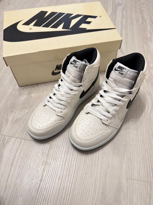 Jordan 1 high ESSENTIALS premium