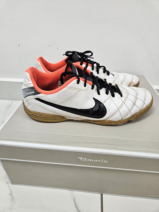 Ghete fotbal  nike tiempo sală futsal sintetic