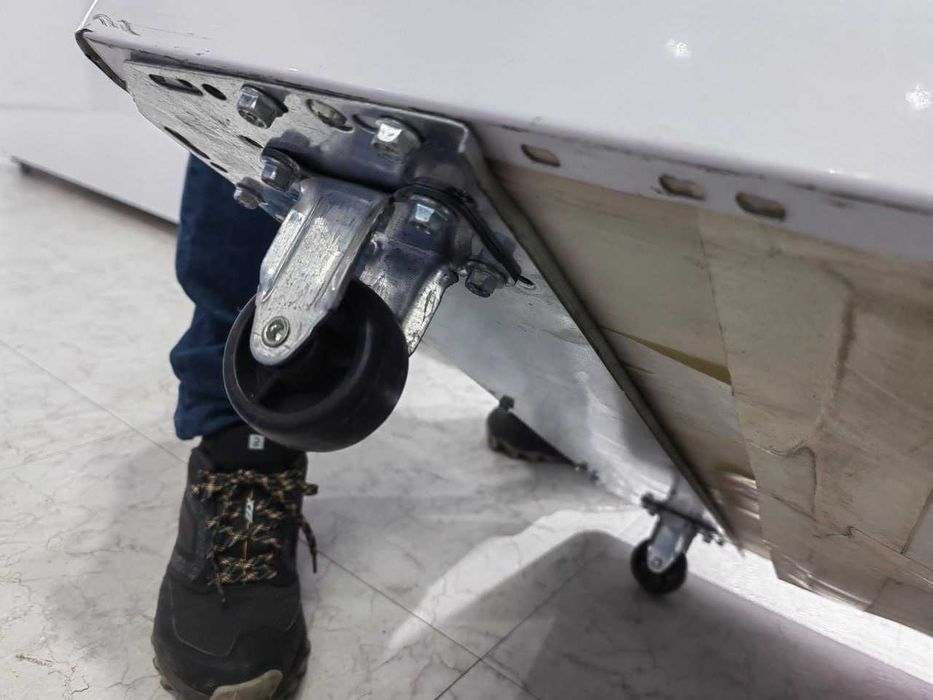 Морозильник ZIFFLER INVERTOR HSD-600GW  Скидка  !!!