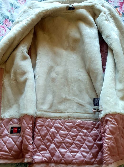 Кожено палто налично в два цвята купувани от Victoria's Secret