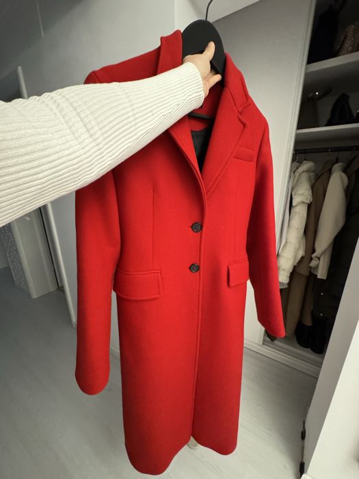 Vând palton Zara Manteco Cambrat!