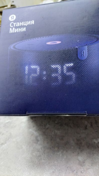 Продаётся умная колонка Яндекс