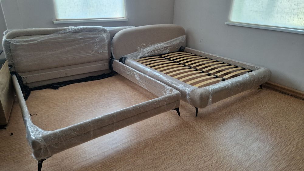 Кровати двуспальная