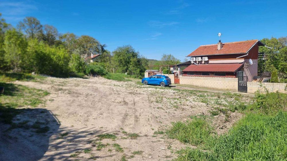 Парцел в Варна, област-м-т Манастирски рид площ 800 цена 110000