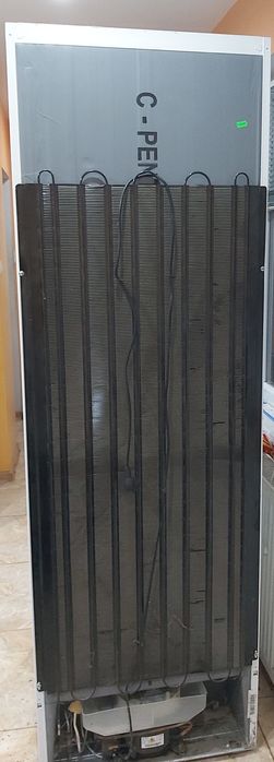 С проблем Хладилник с фризер Indesit LR8 S1 W, клас А+, 339 л. общ обе