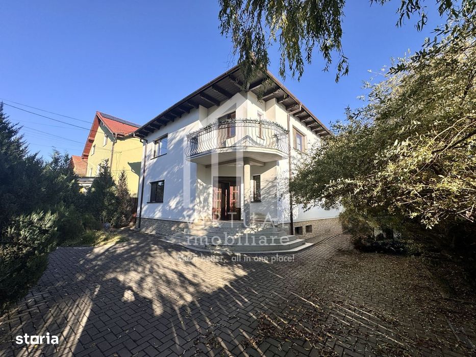 Casa individuala cu 6 camere, 500mp teren, priveliste spre munti