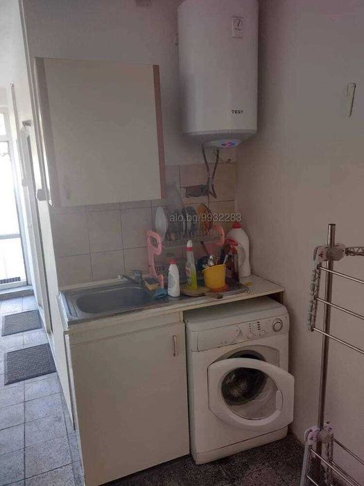 Дава се под наем Едностаен апартамент в Пловдив, Център - 30 кв.м за 178.5 € - Снимка #3