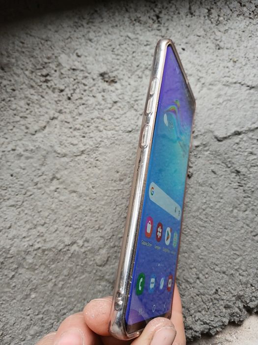 Samsung s10 sotiladi