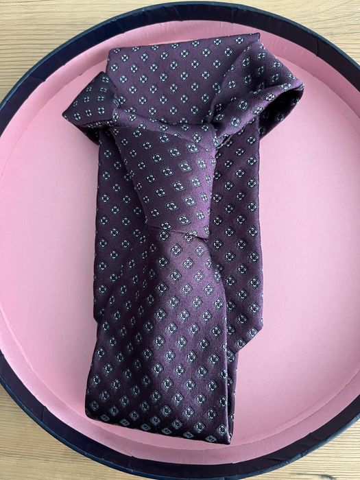 Оригинални вратовръзки на топ брандове - промоционални цени