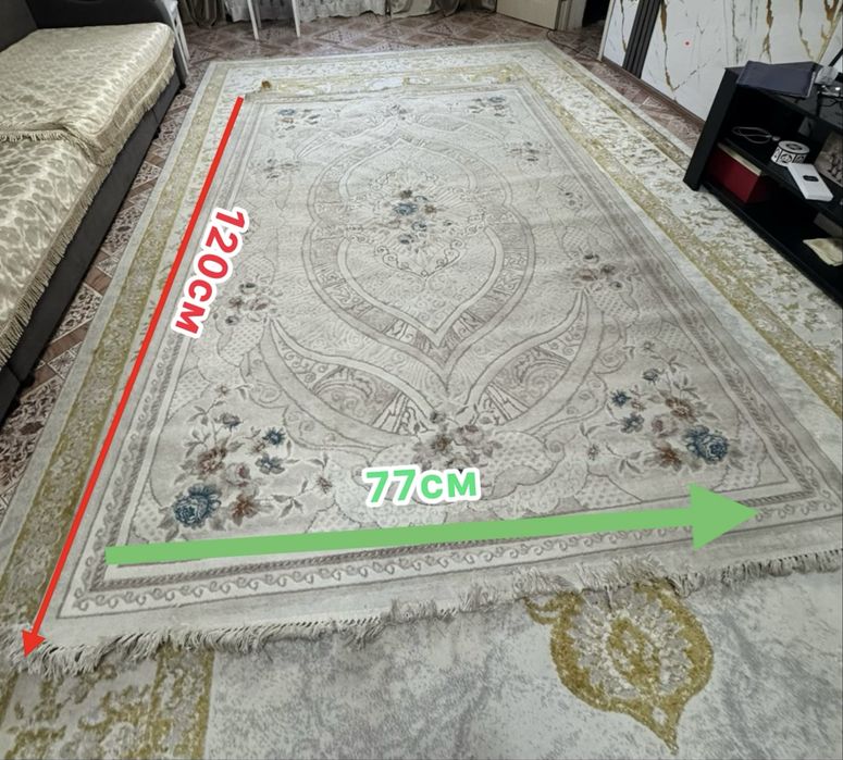 Продам белый ковер 3D