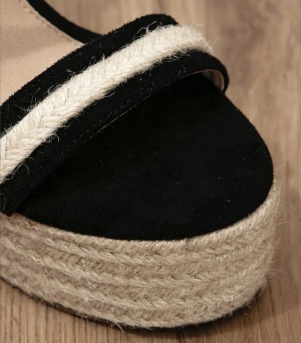 Дамски сандали на платформа