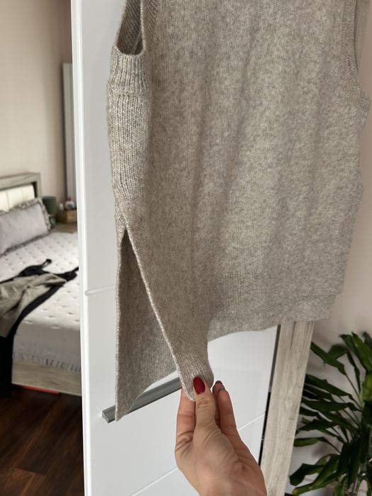 Пуловер без ръкав с вълна ZARA & H&M