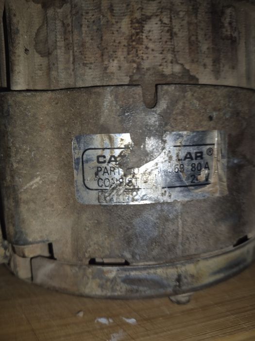 Генератор катапиллер.24 в.