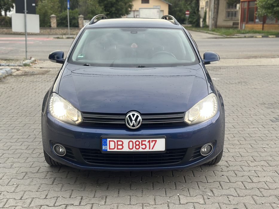 VOLKSWAGEN Golf 2013