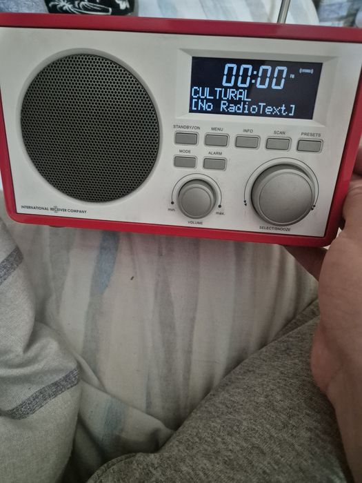 Vand radio de bucatarie