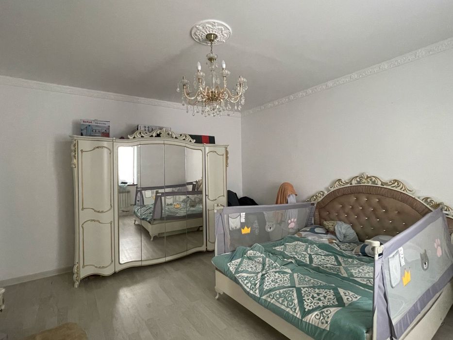 Мебель (кухонный, спальный)