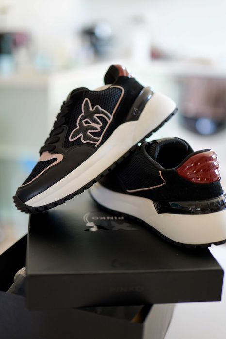 обувки PINKO - нови, номер 38