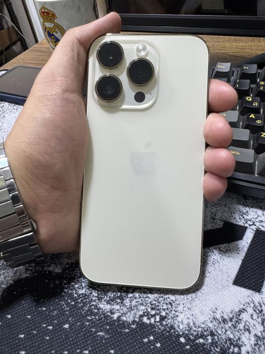 iPhone 14 pro Gold, 128GB, б/у