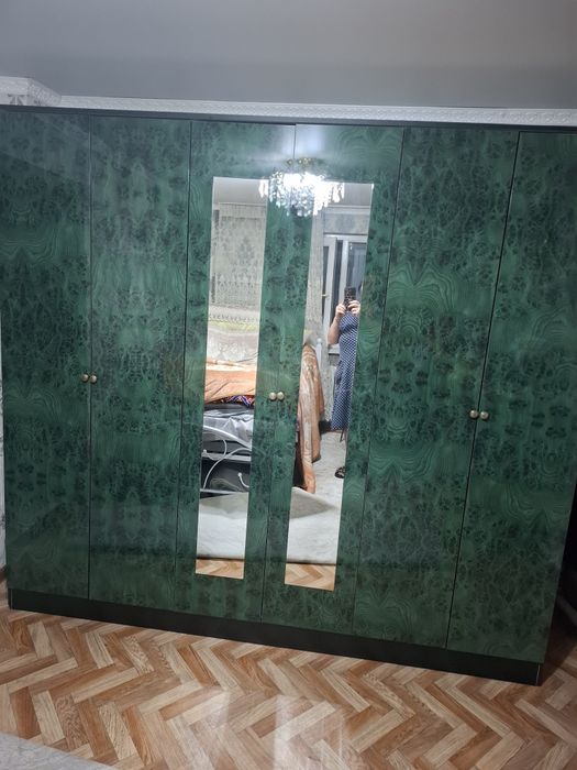 Продам шифоньер красивый