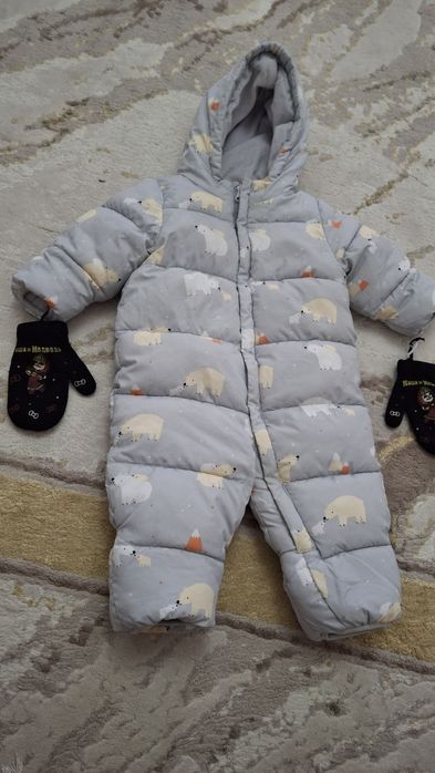 Комбинезон зимни для мальчика и девчкам