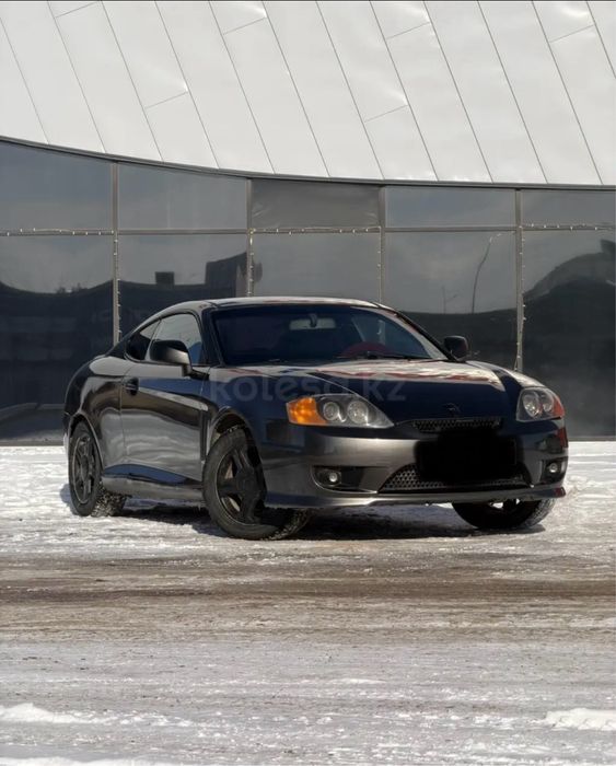 Hyundai Tuscani 2001 год