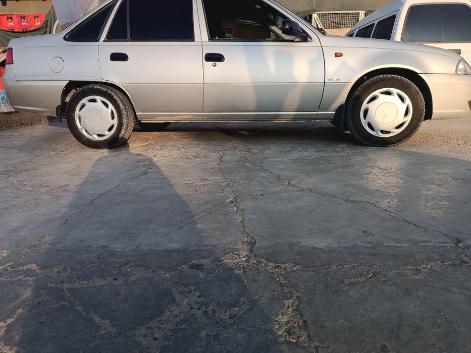 Mashina yaxshi sastiyanada prabek halol mehnat bor yaqinda qoyilgan