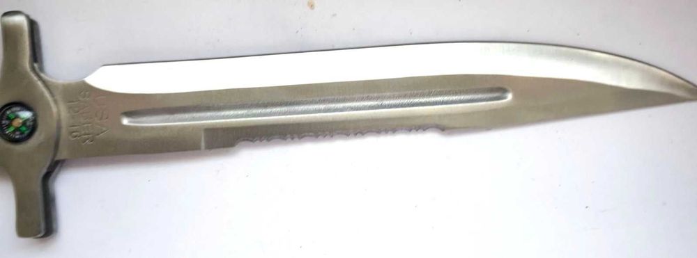 Ловен нож  САЩ SABER 12-16 и Индийска кавалерийска сабя