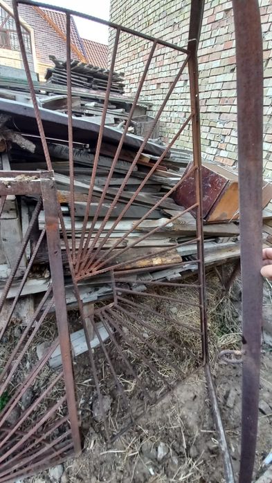 Решетка для окон и решетчатый дверь