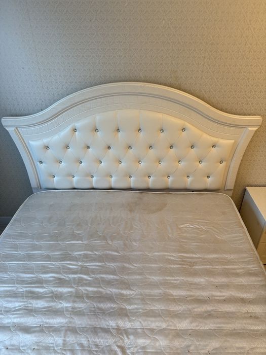 Продам кровать 150x200