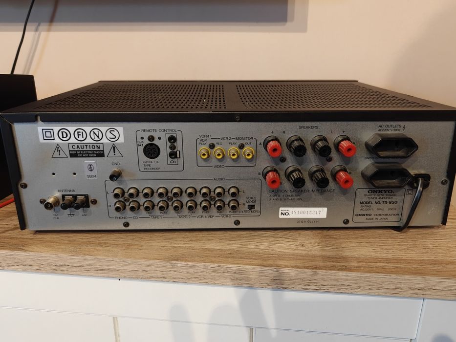 Amplificator  Onkyo TX-830