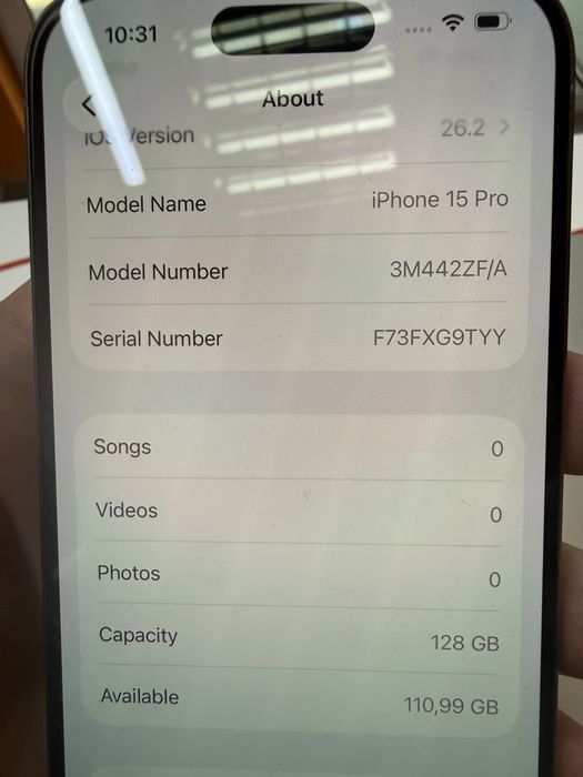 iPhone 15 Pro Natural Отличен с Кутия !