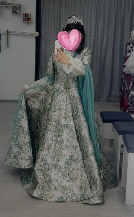 Ансанбл сотилади