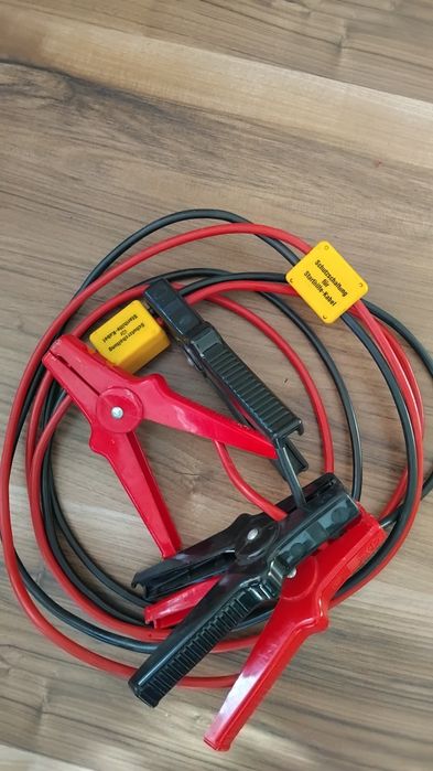 Кабели за подаване на ток 3м