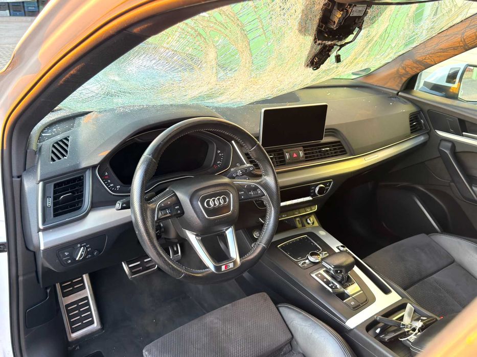 AUDI Q5 S Line 3.0TDI 50TDI На Части